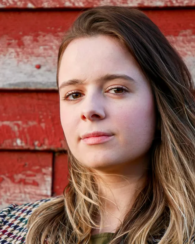 Headshot of Sierra Shreves